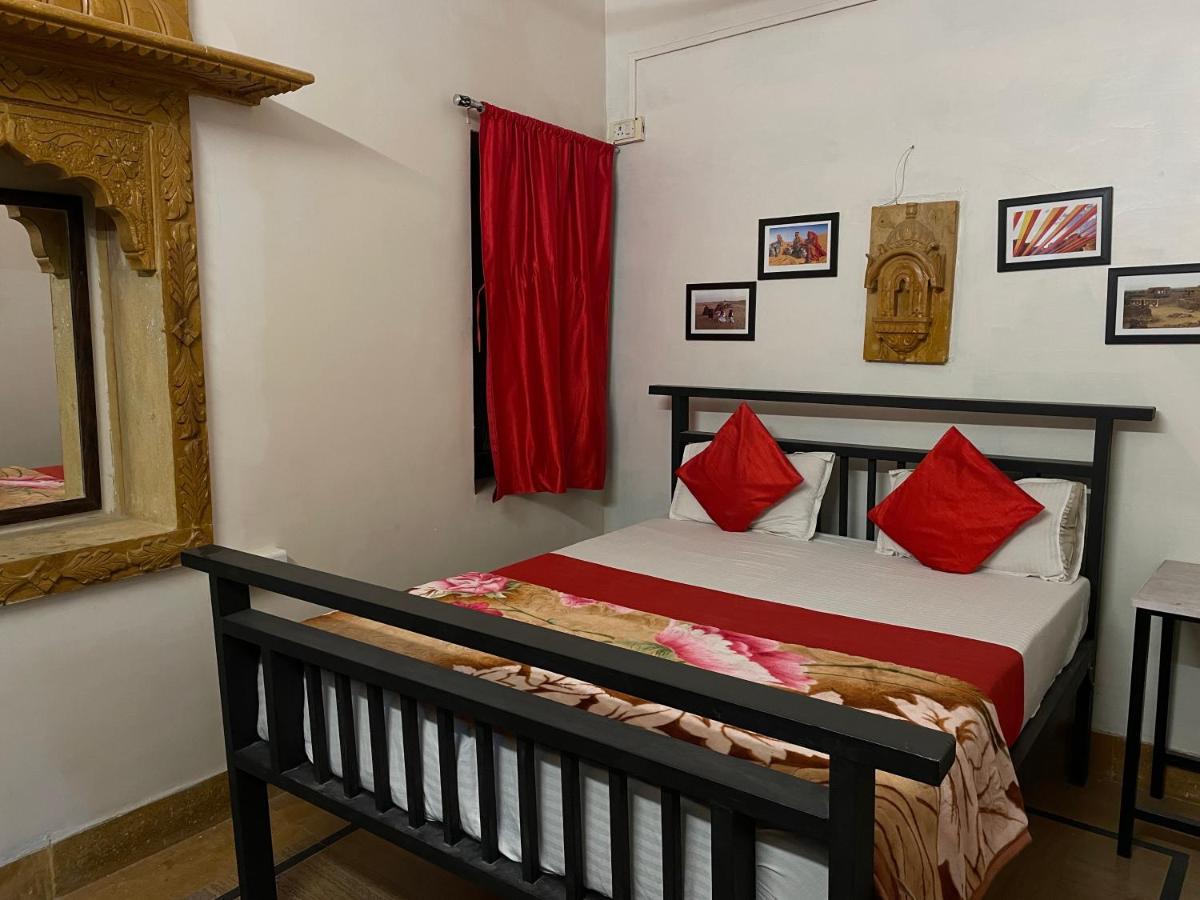 Hotel Dilbar Safari Dzsaiszalmer Kültér fotó